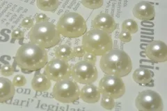 アクリル パール風 カボション 4mm 20個 ピアス イヤリング ボタン デコ パーツ ハンドメイド ビーズクラブ