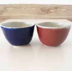信楽焼 飯碗 茶碗 青 赤 ペア 2個セット 手作り 陶器 小鉢 汁碗 和食器 おしゃれ かわいい 釉薬 ハンドメイド 信楽青年寮 一点物 1点もの 食器 カフェ ライスボウル 小物入れ 花器 観葉植物 鉢 インテリア ギフト プレゼント 記念 新品のサムネイル