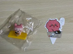 ちいかわ　松屋コラボフィギュア　古本屋　カニちゃん　ちいかわピック付き