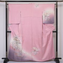 色打掛 鶴 牡丹 梅御所車にピンク 白 グラデーションU - メルカリ