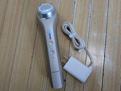 美品】パナソニック RF美顔器 EH-SR74-N未使用ジェルEH-4R01付 - メルカリ