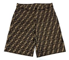 値下げ！早い者勝ち！インパクト抜群！早い者勝ち！【未使用】FENDI フェンディ 24AW 完売品 ハーフパンツ FF ズッカ モノグラム バミューダ 10A 140cm キッズ　2A48