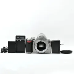 ★エントリーモデル/シャッター数5,489回 Nikon ニコン D40 ボディ 良品＞ Nikon D40 シルバー ボディ D40S｜シャッター数4,015枚｜軽量