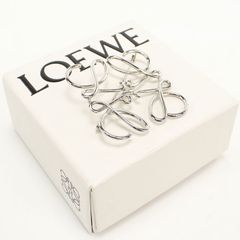 ♡未使用♡ LOEWE ロエベ アナグラム ブローチ シルバー 箱付き 現行品