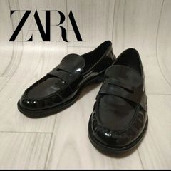 美品】ZARA ブラック タッセル付きローファー 36 23.5㎝ エナメル