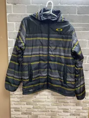 A【A39-87】◇   OAKLEY   LARGEサイズ　ジャケット　多色　ボーダー柄のサムネイル