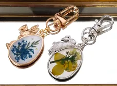 2点セット！バッグチャーム うさぎ ドライフラワー 青色&黄色