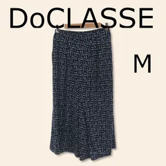 DoCLASSE ドゥクラッセ スカート ひざ丈スカート フレア レース 総柄 ウエストゴム レディース ブラック Mのサムネイル