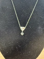 ☆2 Swarovskiハートモチーフのクリスタル・ドロップペンダント 【アクセサリー】  【1】