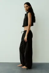 ZARA パラシュートパンツ