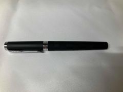 Pilot キャップレス万年筆 ブラック×シルバー FCN-1MR-BM 中字 - メルカリ