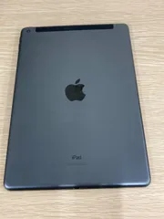 ！３【通電動作確認済み】iPad  第7世代 32GB スペースグレイ 所々傷あり 初期化済み【電化製品】【1】