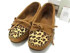 ■美品■ Minnetonka ミンネトンカ スエード×ハラコ レオパード リボン モカシンシューズ サイズ 8 (約25cm) 靴 ブラウン系 DM8943