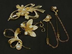 ■新品同様■ ALEXANDER McQUEEN アレキサンダー マックイーン パール ブレスレット バングル アクセサリー ゴールド系 HA4954 □新品同様□ ALEXANDER McQUEEN アレキサンダー マックイーン パール