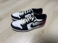 ジョーダン 1 レトロ ロー OG ブラックトゥー 285