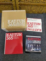 KAT-TUN 6人365 OfficialCalendar 2010-2011 - メルカリ