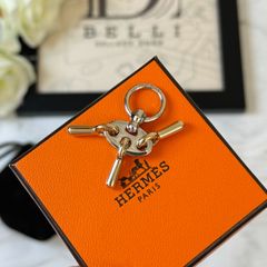 HERMES モール・エ・ジュエ ツイリーリング、スカーフリング、チャーム