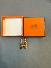 極美品！ HERMES エルメス カデナ シルバー 2001年限定 A148K - メルカリ
