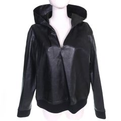 未使用品★HERMES エルメス H720648Ⅾ33L34 シルク100％ 総柄 半袖 スキッパーシャツ トップス マルチ 34 箱付き フランス製 レディース 未使用品☆HERMES エルメス H720648Ⅾ33L34 シルク100％ 総柄 半袖