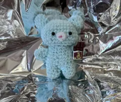 水色のくまの小さなあみぐるみ・チョコ付き・ハンドメイド