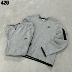 ナイキ Tech Fleece グレー トレーナー セット M