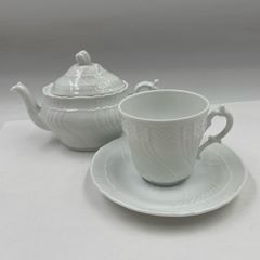 美品】リチャードジノリ ベッキオホワイト ティーポットセット - メルカリ