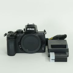 Nikon Z50 ボディ ミラーレス一眼 バッテリー3つ付き - メルカリ