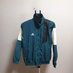 アディダス アウター/ジャケット/100