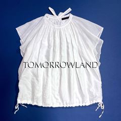 美品 トゥモローランド 2万円 刺繍のスタンドカラーブラウス ホワイト 