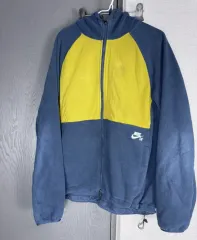 ナイキ SB フリース フーディー M