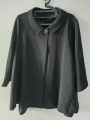 体型カバー スタイリッシュな黒 ジャケット