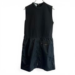 PRADA タンクトップ Mサイズ 廃盤 激レア品 - メルカリ