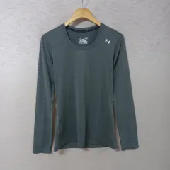 B4-20/アンダーアーマー グレー HEATGEAR Tシャツ