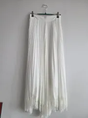 白レースロングプリーツスカート