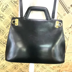 フェラガモ ハンドバッグ ショルダー ヴァラ A4 革 黒 ビジネス 旅行 GD315