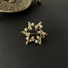 {イギリスvintage} ヴィンテージパールの真鍮色ブローチ
