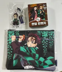 MEDIHEAL 鬼滅の刃 竈門 炭治郎 キーホルダー&ポーチ&ピンバッジ まとめ売り(3個まとめ)