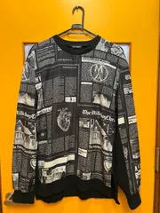 Y【Y6-30】◇ MILK BOY　サイズ不明　クルーネック長袖トップス　黒色　プリント柄　メンズのサムネイル