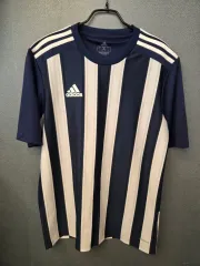 アディダス サッカーウエア (新品)