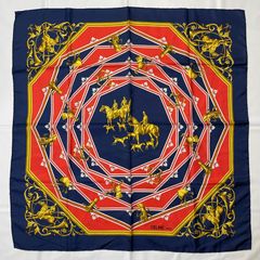 HERMES エルメス スカーフ 88×86 シルク100％ HERMES エルメス スカーフ 88×86 シルク100％ - メルカリ