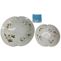 美品/Wedgwood ウェッジウッド/ワイルドストロベリー/マリアージュボウル L グリーン/マリアージュボウル S ピンク/盛り皿 銘々皿2点セット/FB4334