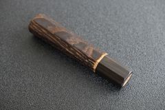包丁 牛刀包丁 クロマックス鋼 180mm 黒合板柄 セミステンレス ④