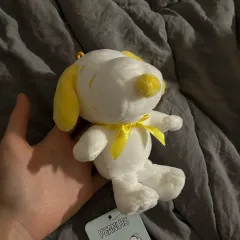 黄色いSNOOPYぬいぐるみキーホルダー