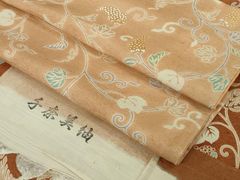 平和屋着物●染色家　岸上純平　訪問着　笹竹梅文　たたき染め　正絹　逸品　AABH7171cs 平和屋着物○染色家 岸上純平 訪問着 笹竹梅文 たたき染め 正絹 逸品