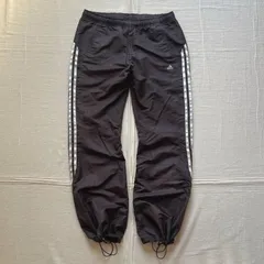 00s　archive　old adidas　オールドアディダス　ナイロン系生地　光沢感　トラックパンツ　ワイドフレアシルエット　裾ドローコード　3 stripes　ライン　シルバーロゴ　ダークブラウン　L　Y2K　テック　shell track pants