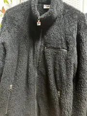 FILA フリース Lサイズ 出品