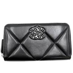 シャネル 長財布 レディース ラウンドファスナー ジップウォレット 19 ミディアム マトラッセ ココマーク CHANEL ラムスキン    ブラック 黒 ゴールド金具 美品【中古品】