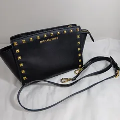 N  【美品】MICHAEL KORS  マイケルコース  スタッズ付きショルダーバッグ  黒  レザー   バッグ
