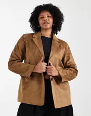 オンリーカーブ レディース アウター ジャケット・ブルゾン スエード ブレザー ONLY Curve faux suede blazer in light BROWN ブラウン