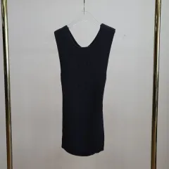 ザラ バックスリット ニット ノースリーブ 出品